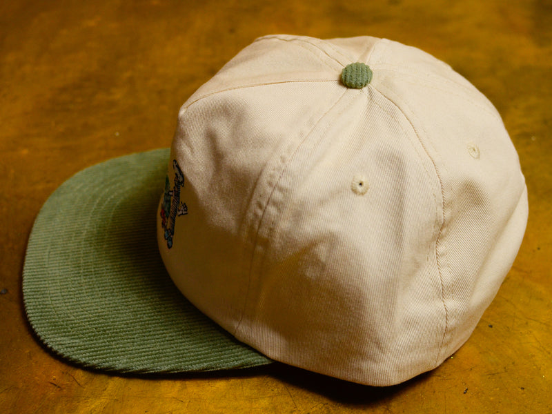 Trio Snapback Cap - Washed White / Forest Green