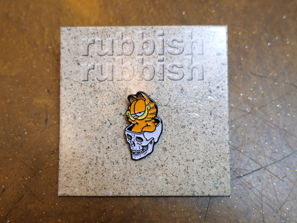 Garfield Skull Pin