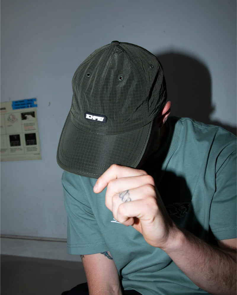 Particle 6 Panel Cap - Black