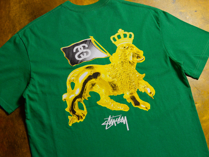 Gold Lion T-Shirt - Pine