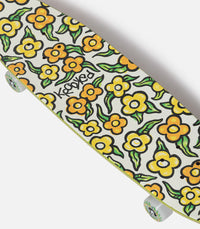 Sam Narvaez Flowers Cruiser Complete - 7.75