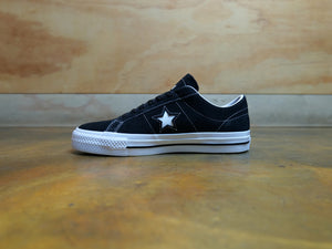 One Star Pro Low Black / White