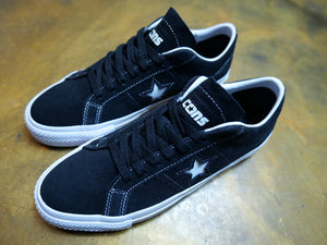 One Star Pro Low Black / White