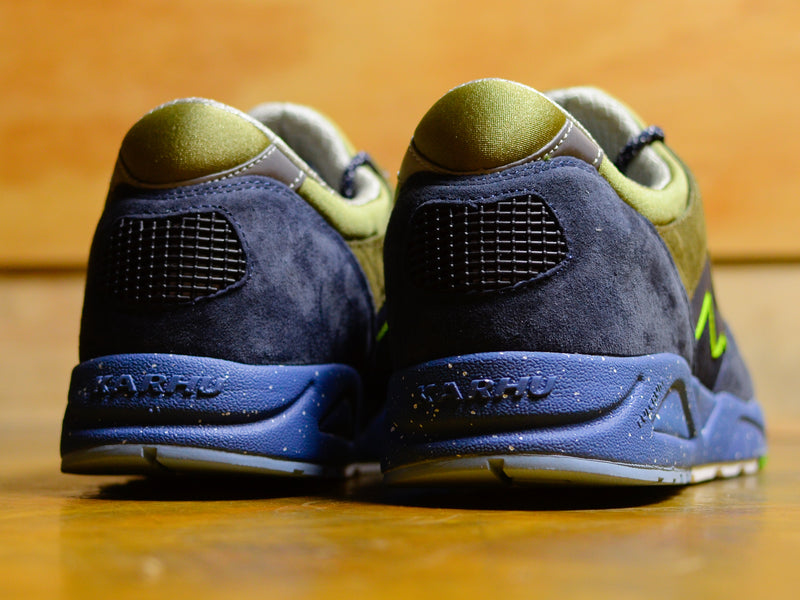 Aria 95 “Northern Lights” Pack - India Ink / Dark Olive